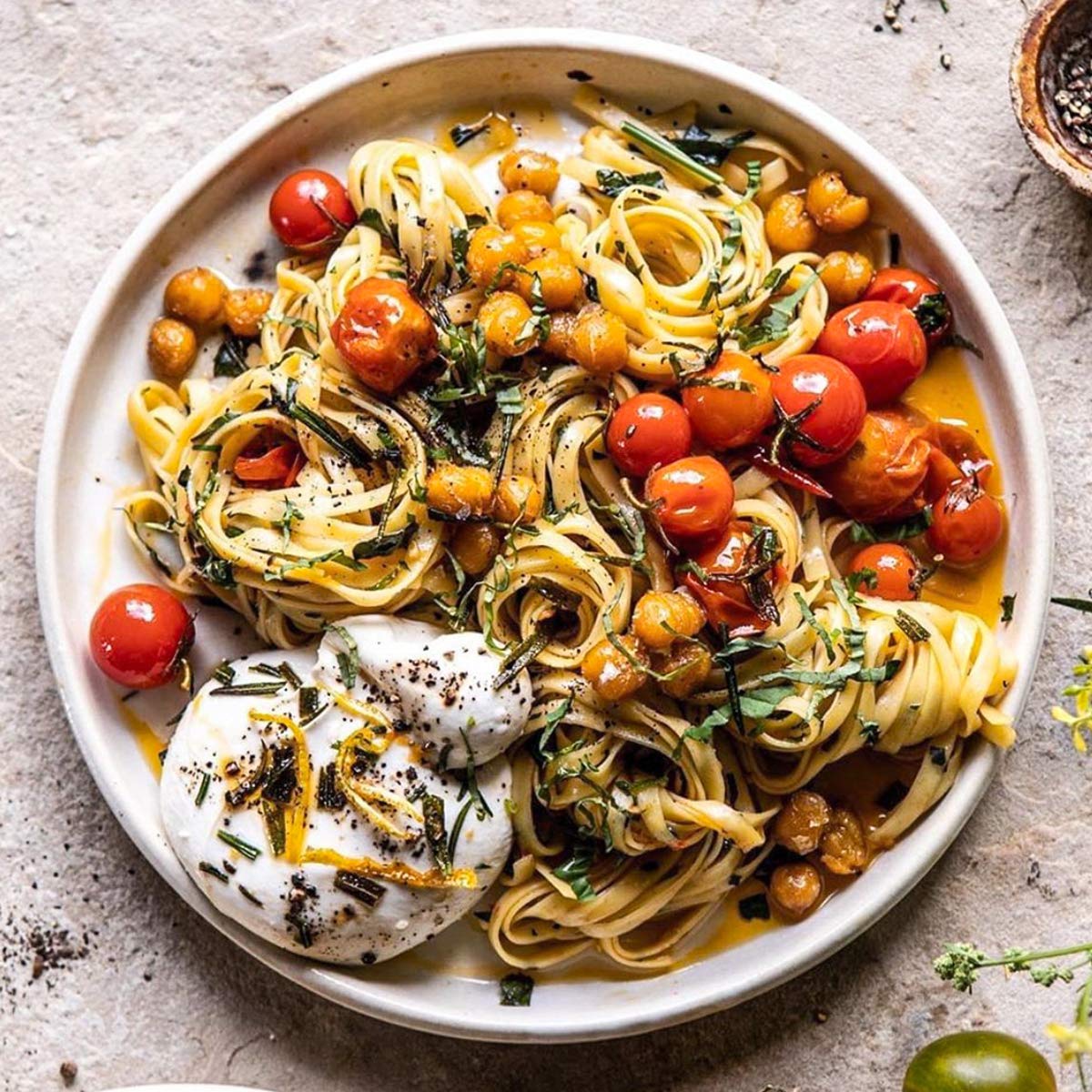 Gluten-Free Pasta Variety Pack | Cooks in 3 Min or Less | Spinach Fettuccine, Four Cheese Tortelloni, Red Lentil Fusilli, and Cauliflower Fresh Noodles | Taste Republic | Frozen, 9oz ea (Pack of 6)